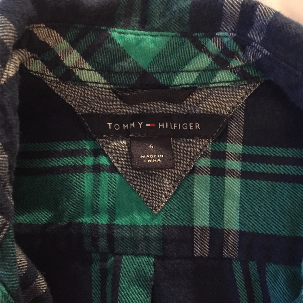 Boys Tommy Hilfiger Size 6 Flannel Shirt